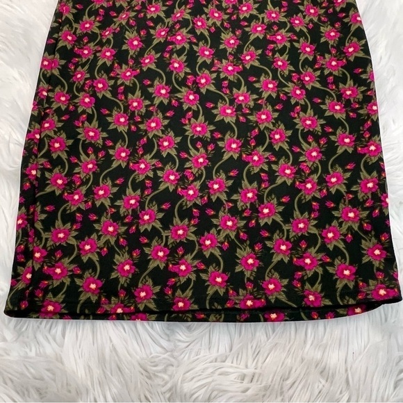 Lularoe Cassie Pencil Skirt Green Pink Floral - Picture 5 of 10